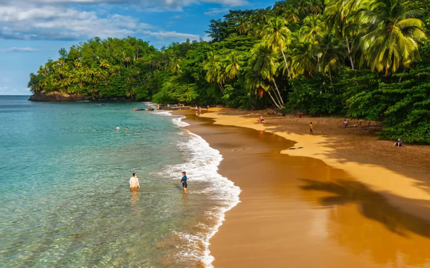 Tropischer Strand von São Tomé.